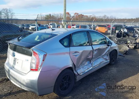 2014 Toyota Prius Three from USA, damaged, VIN JTDKN3DU9E1821060